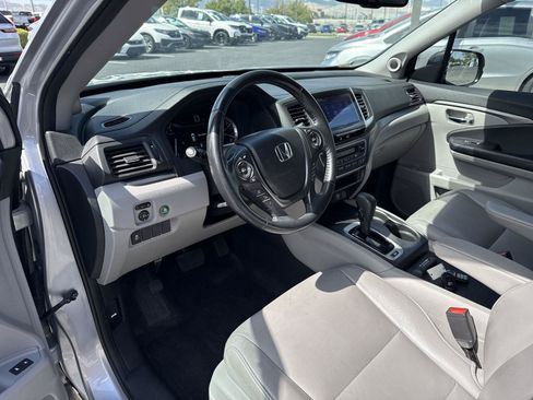 Used 2017 Honda Pilot EX-L image 11