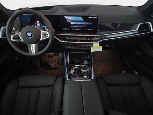 New 2026 BMW X5 xDrive50e w/ M Sport Package image 9