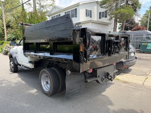 Used 2018 RAM 5500 Tradesman w/ Power & Remote Entry Group AWD/4WD image 2