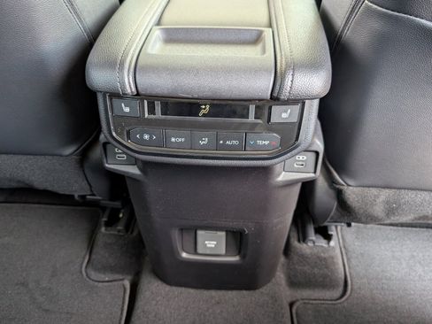 Used 2026 Toyota Grand Highlander Limited image 8