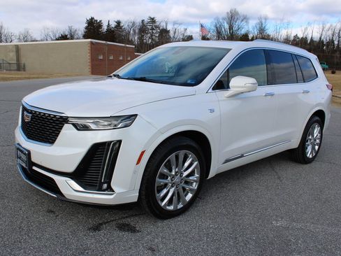 Used 2020 Cadillac XT6 Premium Luxury image 5