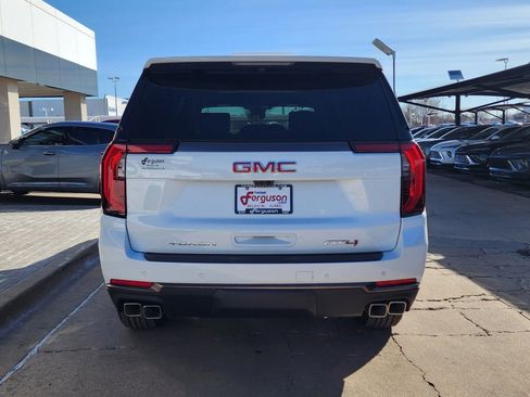 New 2026 GMC Yukon XL AT4 Ultimate image 4