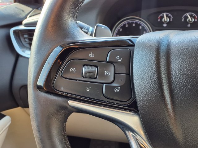 Used 2023 Buick Enclave Essence FWD image 16