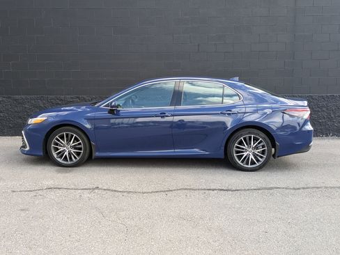 Used 2023 Toyota Camry XLE w/ Cold Weather Package AWD/4WD image 8