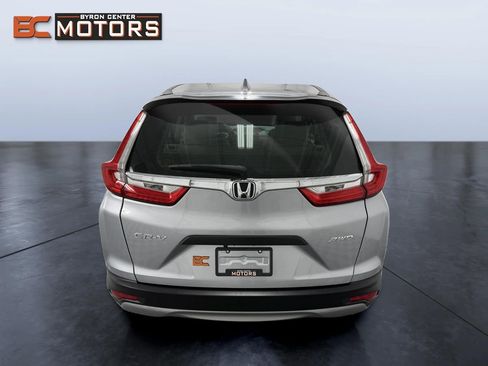 Used 2019 Honda CR-V LX image 5