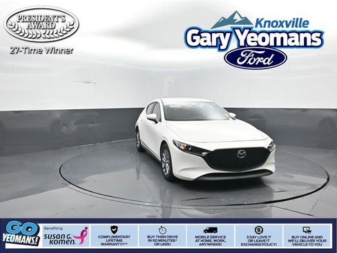 Used 2021 MAZDA MAZDA3 s image 1