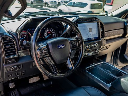 Used 2022 Ford F250 Lariat w/ Lariat Ultimate Package image 16