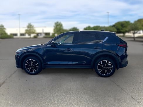 Used 2023 MAZDA CX-5 AWD 2.5 S w/ Premium Plus Pkg image 4