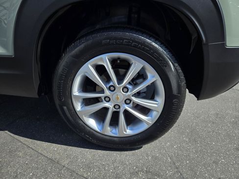Used 2025 Chevrolet TrailBlazer LS w/ LS Convenience Package FWD image 35