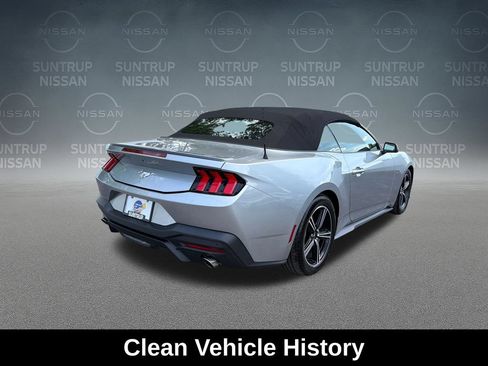 Used 2025 Ford Mustang Premium RWD image 6
