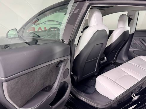 Used 2022 Tesla Model 3 Performance AWD/4WD image 25
