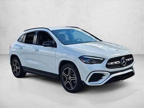 Used 2025 Mercedes-Benz GLA 250 image 3