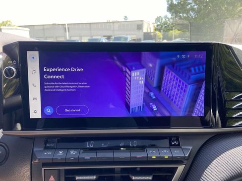 Used 2025 Toyota Camry SE w/ Multimedia Upgrade Package FWD image 22