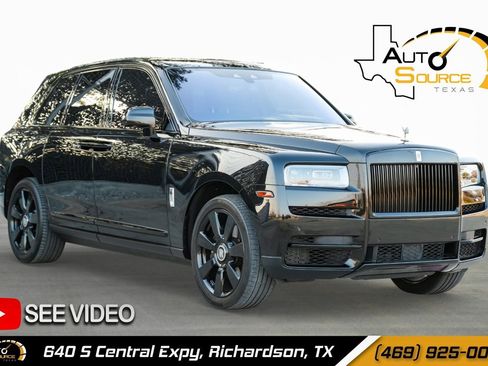 Used 2021 Rolls-Royce Cullinan image 1