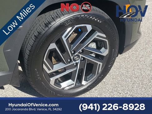 Used 2025 Hyundai Tucson Limited FWD image 8