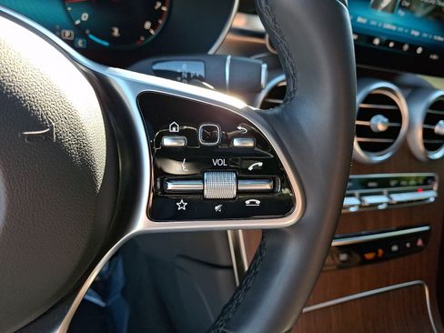 Certified 2022 Mercedes-Benz GLC 300 4MATIC image 21