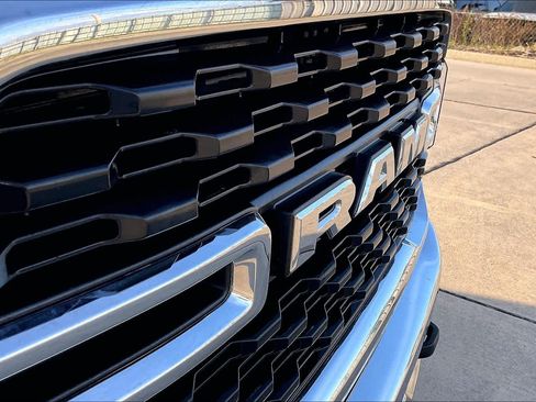 Used 2024 RAM 2500 Big Horn image 29