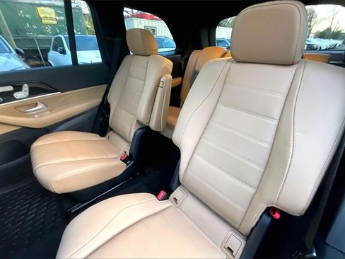 New 2026 Mercedes-Benz GLS 450 4MATIC image 10