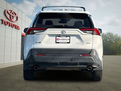 Certified 2023 Toyota RAV4 XLE w/ Convenience Package image 4