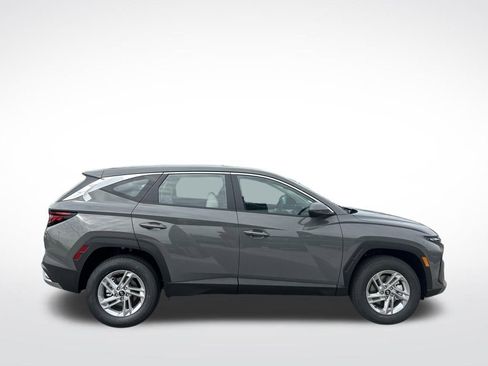 New 2026 Hyundai Tucson SE image 5