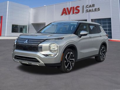 Used 2024 Mitsubishi Outlander SE