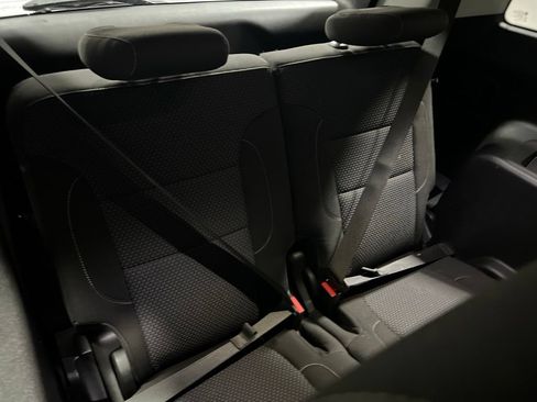 Used 2020 GMC Acadia SLE w/ Driver Convenience Package FWD image 16