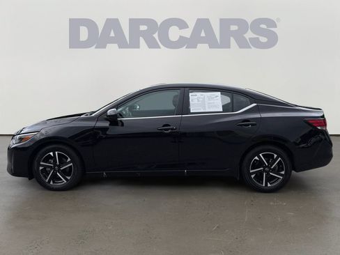 Used 2025 Nissan Sentra SV FWD image 4