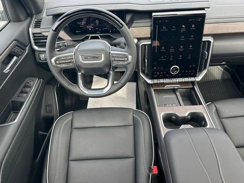 New 2026 GMC Acadia Denali w/ Super Cruise Package FWD image 24