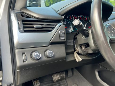 Used 2019 Chevrolet Tahoe LT AWD/4WD image 15