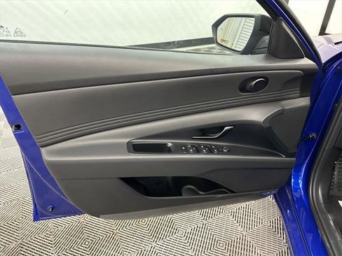 New 2026 Hyundai Elantra SEL Sport image 10