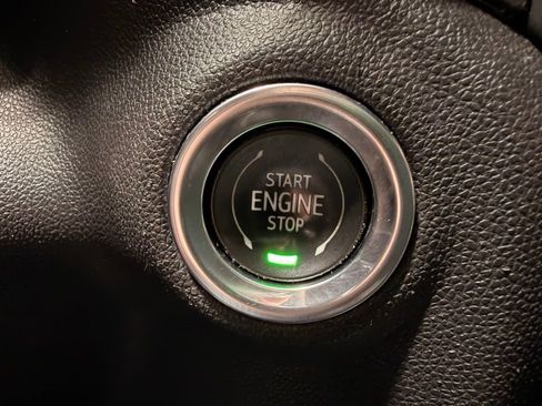 Used 2021 GMC Sierra 1500 AT4 image 40