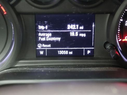 Used 2024 Chevrolet Silverado 1500 Custom image 39