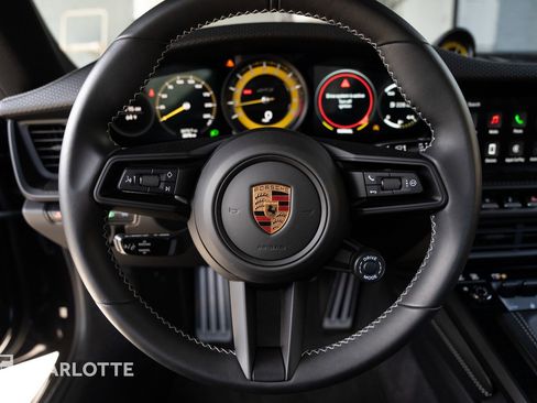 Used 2022 Porsche 911 GT3 image 25