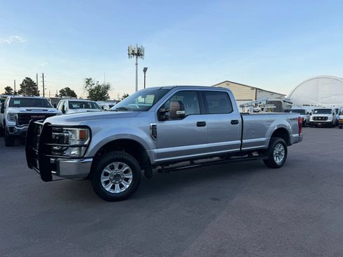 Used 2020 Ford F250 XLT AWD/4WD image 2