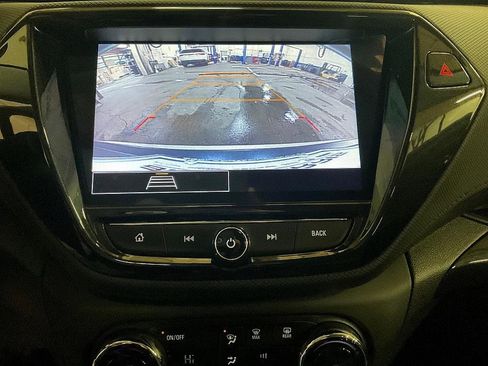 Used 2023 Chevrolet TrailBlazer LT w/ Convenience Package image 18