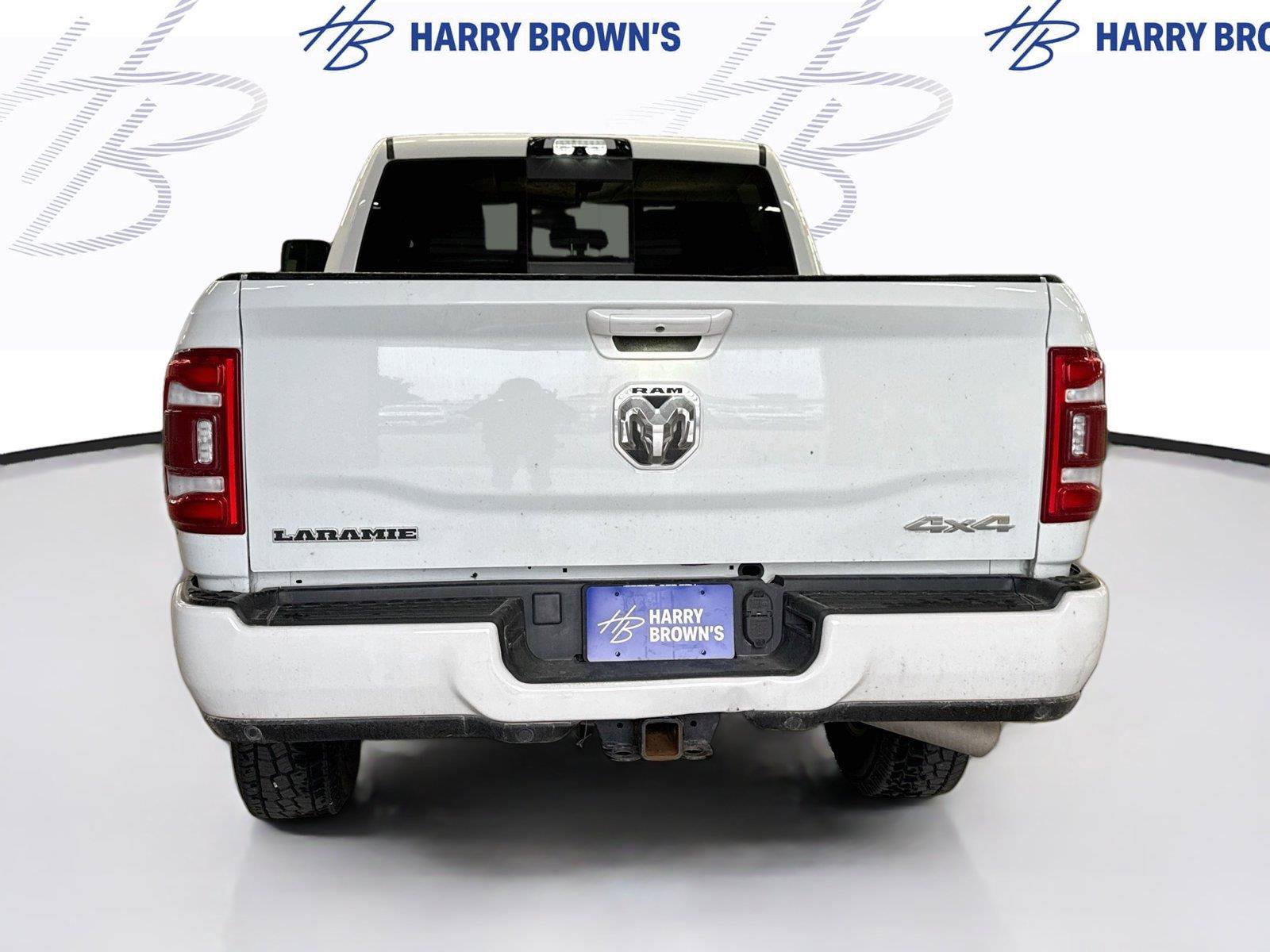 Used 2024 RAM 2500 Laramie AWD/4WD image 9
