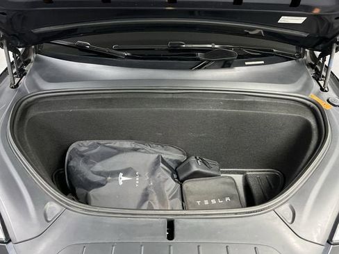Used 2023 Tesla Model X AWD/4WD image 30