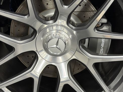 Used 2024 Mercedes-Benz AMG GT 43 image 19