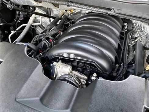 Used 2014 Chevrolet Silverado 1500 LTZ RWD image 32
