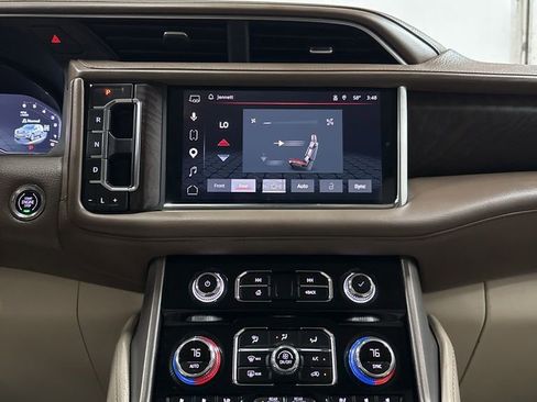 Used 2023 GMC Yukon XL Denali w/ Max Trailering Package AWD/4WD image 26