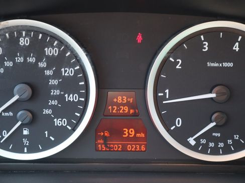 Used 2004 BMW 530i Sedan RWD image 23