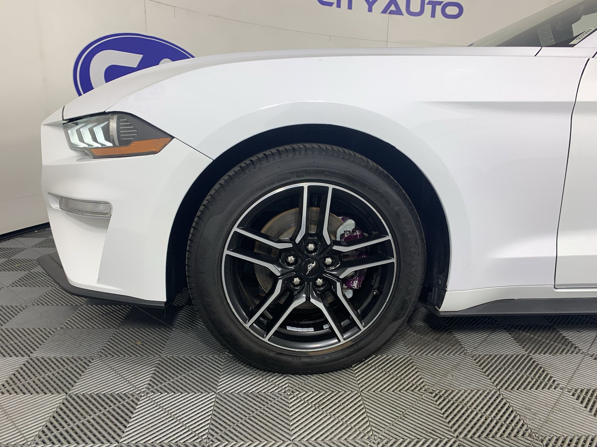Used 2022 Ford Mustang Premium RWD image 13