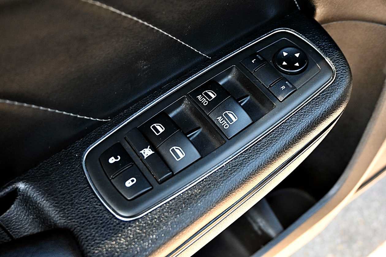 Used 2019 Dodge Charger GT RWD image 19