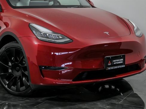 Used 2021 Tesla Model Y Long Range AWD/4WD image 2