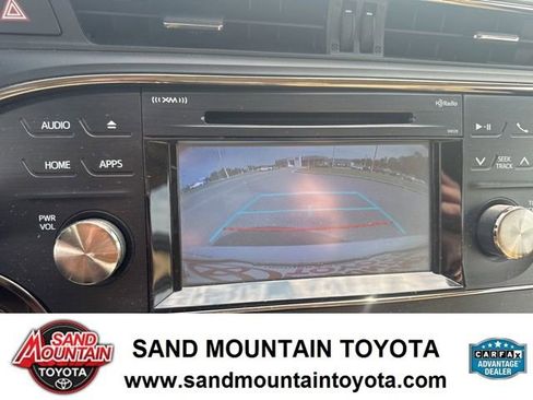 Used 2018 Toyota Avalon XLE FWD image 24