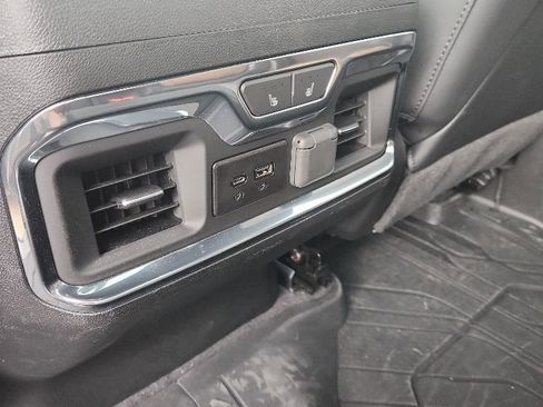 Used 2023 Chevrolet Silverado 2500 High Country AWD/4WD image 15