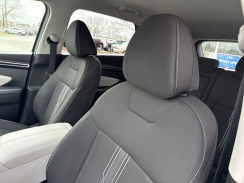 Used 2023 Hyundai Tucson SEL image 11