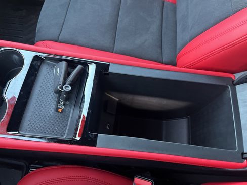 Used 2024 Chevrolet Blazer EV RS image 26