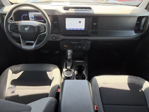 Used 2021 Ford Bronco 4-Door w/ Sasquatch Package AWD/4WD image 14