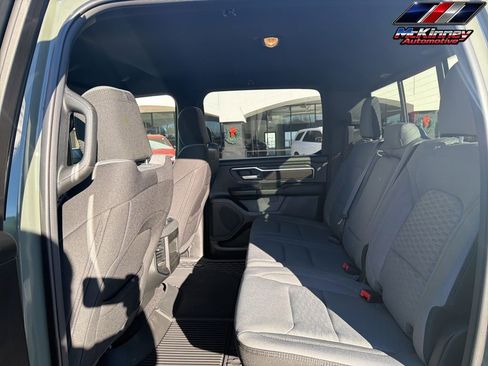 New 2026 RAM 1500 Big Horn AWD/4WD image 23